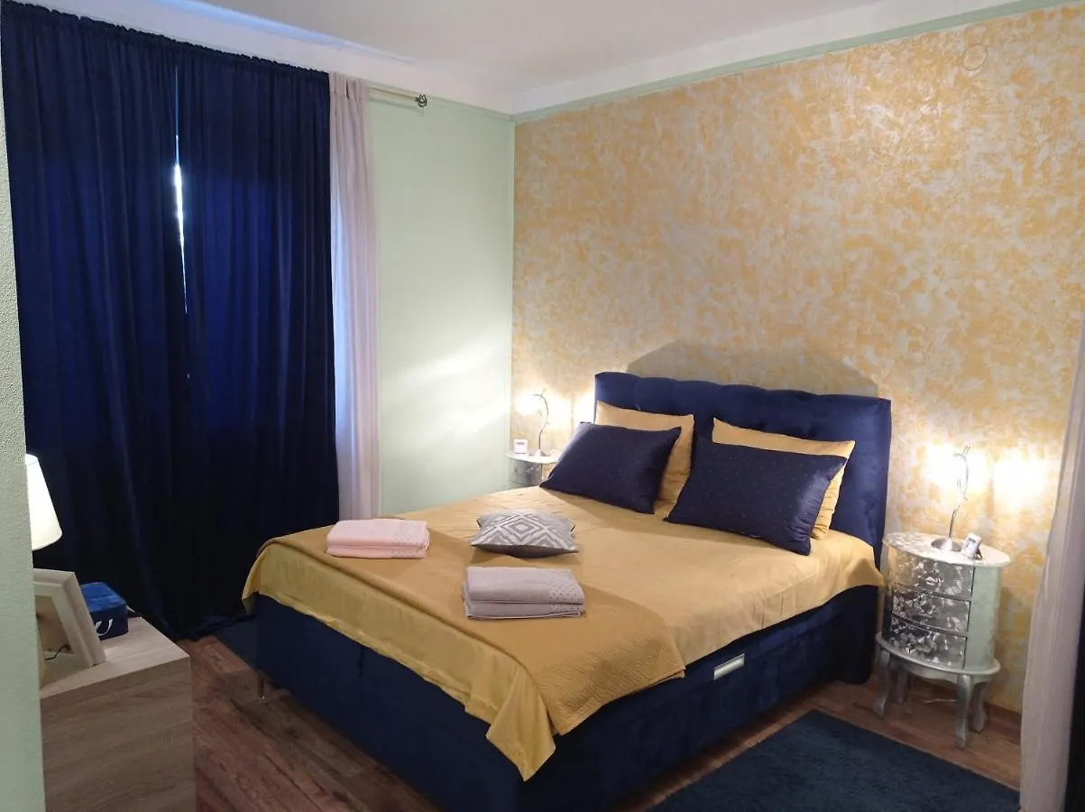 Apartment Villa Gregovica &T 2 Pula Croatia