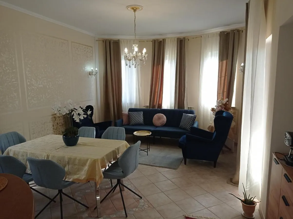 Villa Gregovica &T 2 Pula Apartment