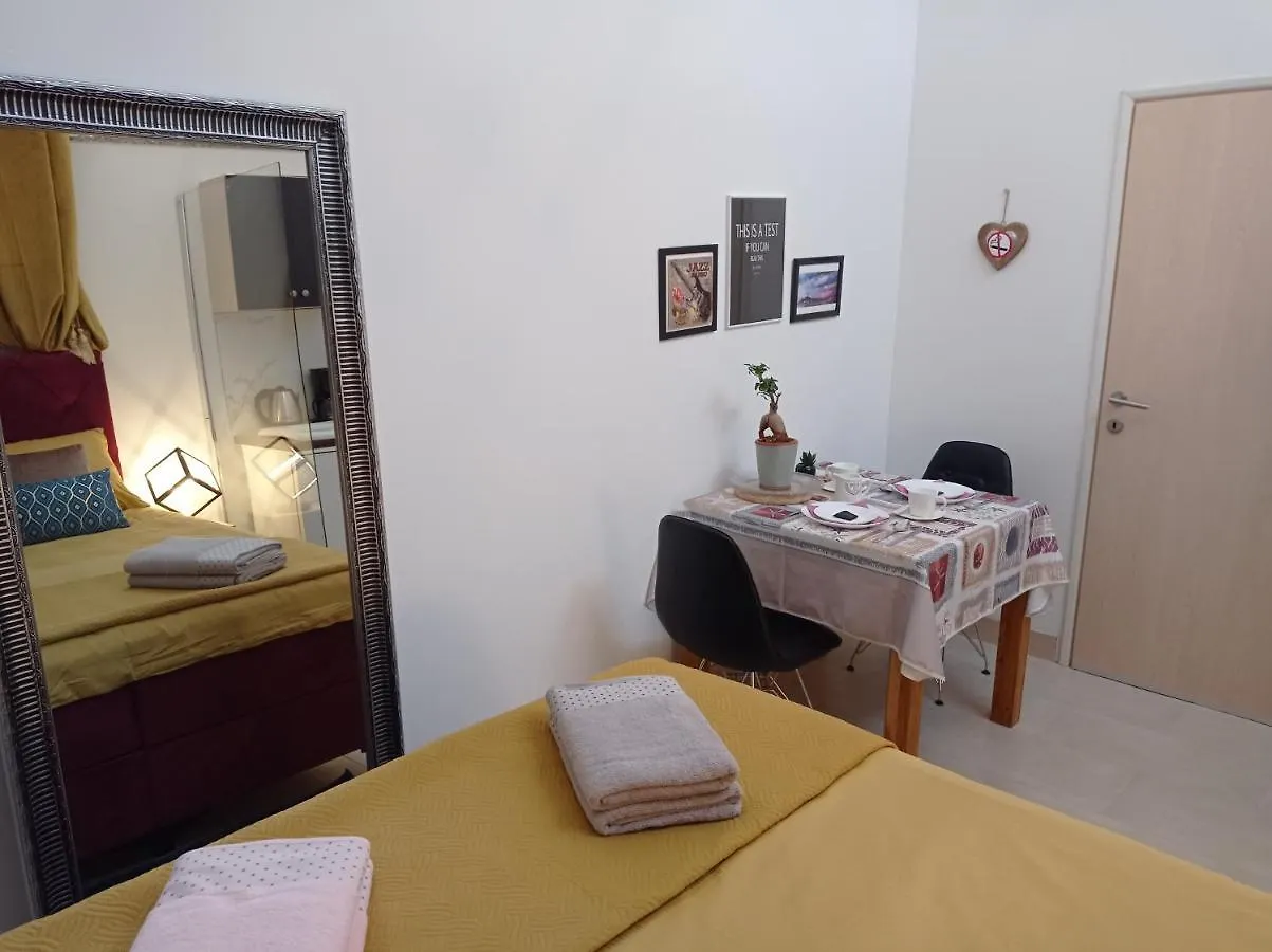 Villa Gregovica &T 2 Pula Croatia